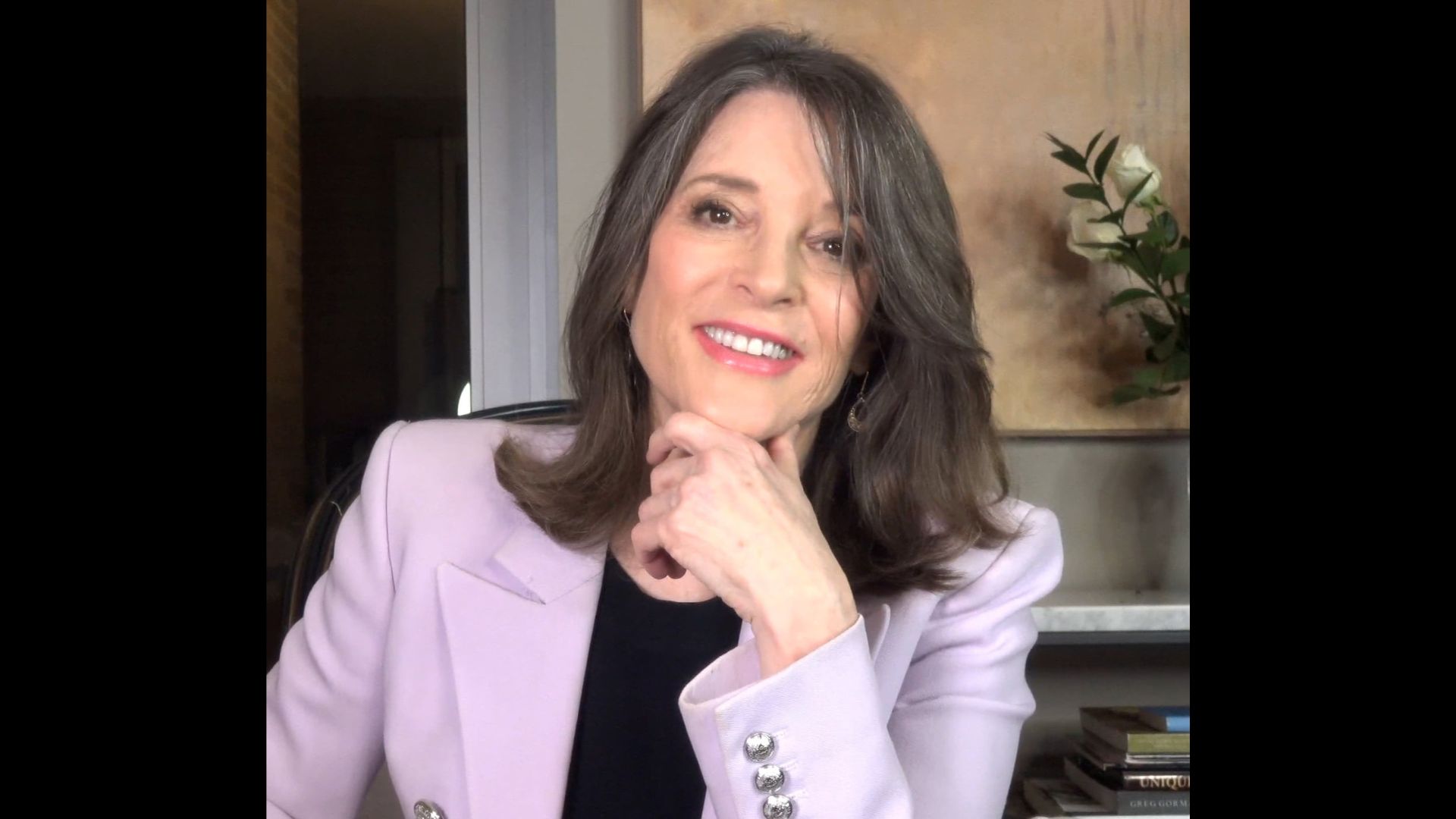 Marianne Williamson | Chicago News | WTTW